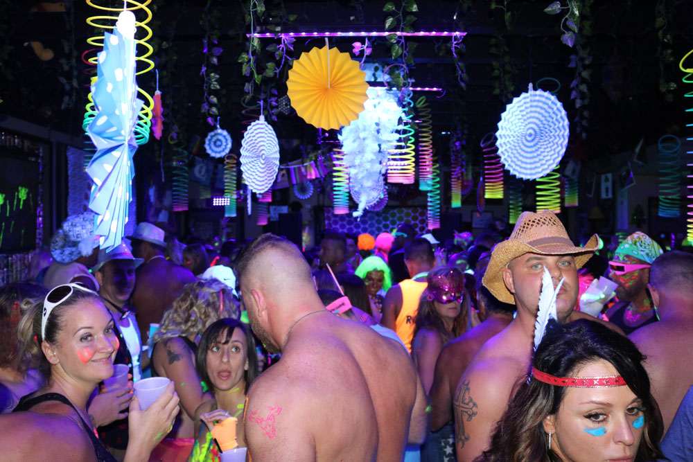 Luv 2 Glow 2018 photo - Duval Street, Key West